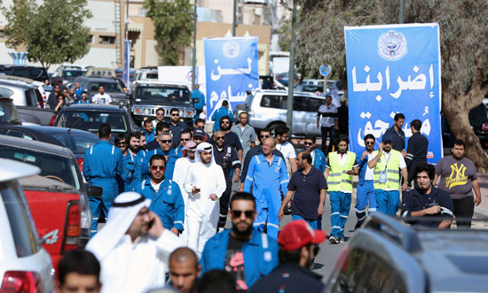 اضراب مظاهرات الكويت (9)