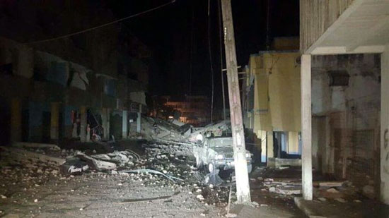 ضحايا ودمار فى الاكوادور بسبب زلزال 7 (18)
