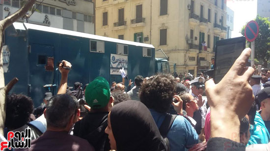 متظاهرين-محكمة عابدين-تجديد حبس (1)