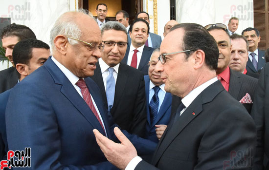 الرئيس الفرنسى يزور مقر مجلس النواب وعلى عبد العال فى استقباله (2)