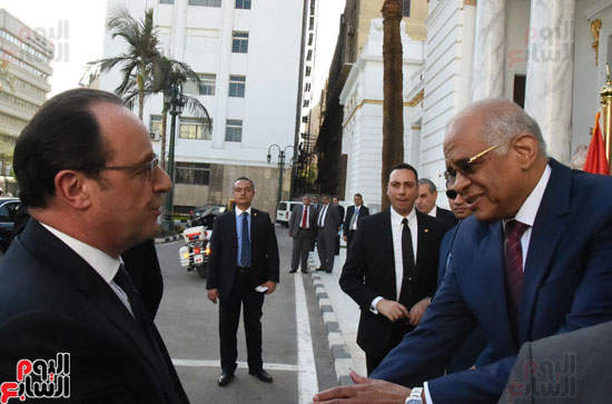 الرئيس الفرنسى يزور مقر مجلس النواب وعلى عبد العال فى استقباله (3)