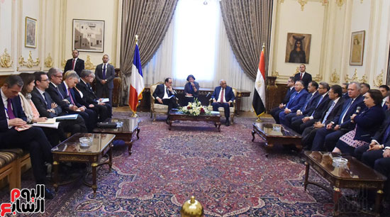 الرئيس الفرنسى يزور مقر مجلس النواب وعلى عبد العال فى استقباله (7)