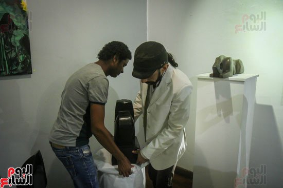 النحات القذافى حسن يشارك بمعرضرباعياتبأعمال فنية تعبر عن الحرية (5)
