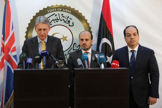 المجلس-الرئاسى-الليبى-يتسلم-مقرات-بعض-الوزارات-بالعاصمة-طرابلس-(1)
