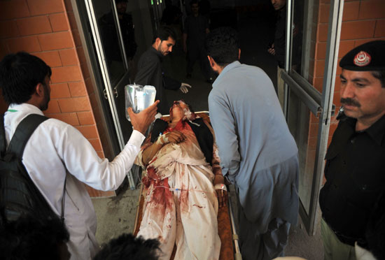 هجوم انتحارى بشمال غرب باكستان (3)
