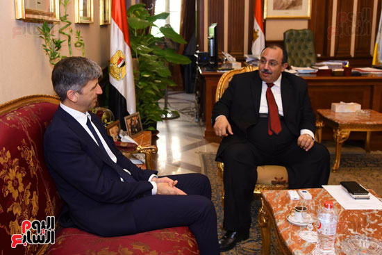 محافظ الإسكندرية يستقبل سفير قبرص بالقاهرة لبحث التعاون المشترك (1)