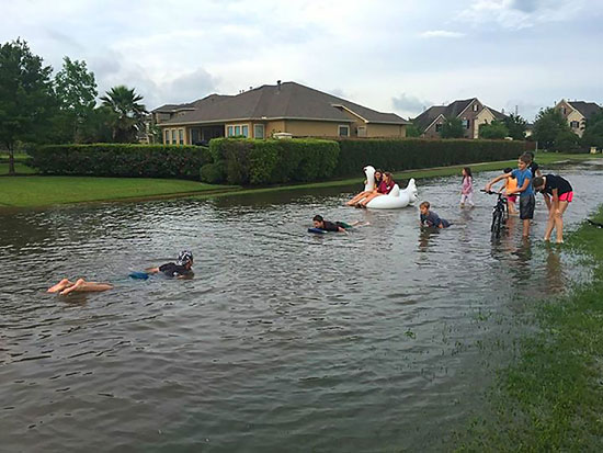 فيضانات تكساس (3)