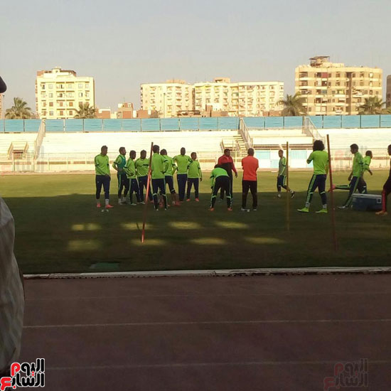 المقاصة يختتم استعداداته لقسنطينة الجزائرى بالتدريب على ضربات الجزاء (15)