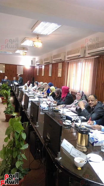 الاجتماع الشهرى لمجلس جامعة الأزهر بحضور عباس شومان (1)
