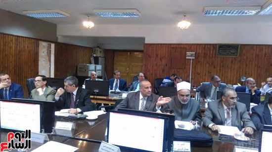 الاجتماع الشهرى لمجلس جامعة الأزهر بحضور عباس شومان (8)