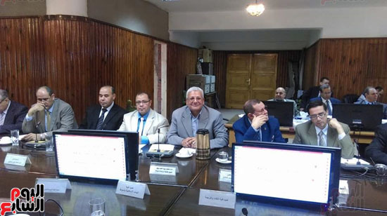 الاجتماع الشهرى لمجلس جامعة الأزهر بحضور عباس شومان (9)