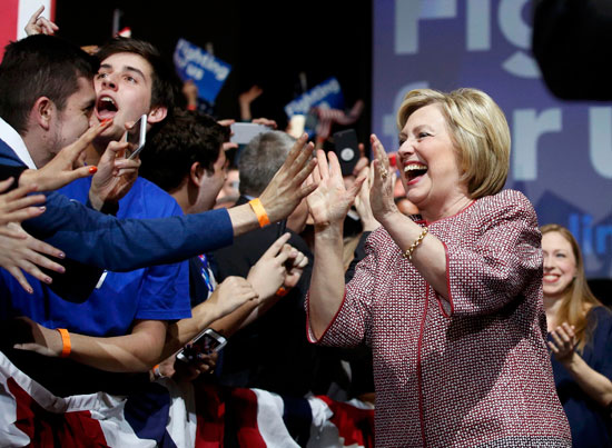 هيلارى كلينتون تفوز بالإنتخابات التمهيدية الديمقراطية فى نيويورك (8)