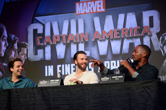 كريس إيفانز وأبطال Captain America يروجون للفيلم فى سنغافورة (10)