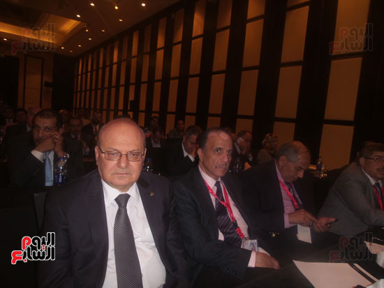 رئيس جامعة المنصورة يفتتح مؤتمر المصرية لجراحة القلب والصدر (10)