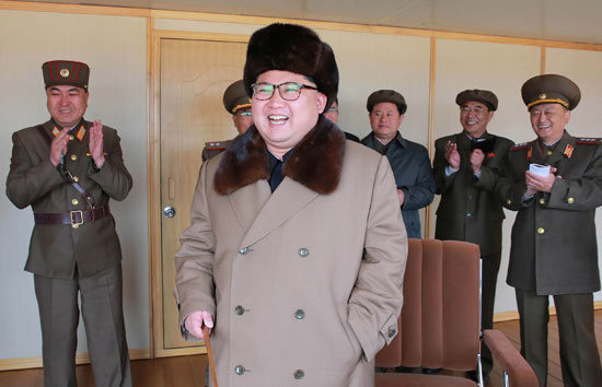 كيم جونج , كوريا الجنوبيه , صاروخ ارض , جو, الساحل الشرقى لكوريا الشماليه (5)