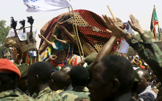 استقبال حافل للبشير ، عمر البشير ، دارفور ، السودان ، الرئيس السودانى (6)