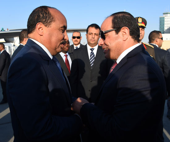 الرئيس السيسى مطار القاهرة رئيس موريتانيا مباحثات (1)