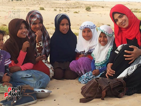 قصة أشهر متطوع  لخدمة الأطفال الأيتام والفقراء فى شمال سيناء (1)
