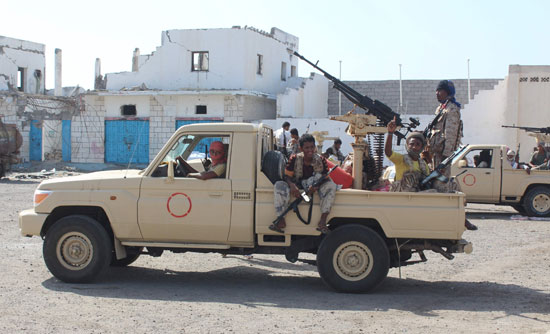 القوات-اليمنية-تبدأ-عملية-فى-الجنوب-ضد-مقاتلى-القاعدة-(2)