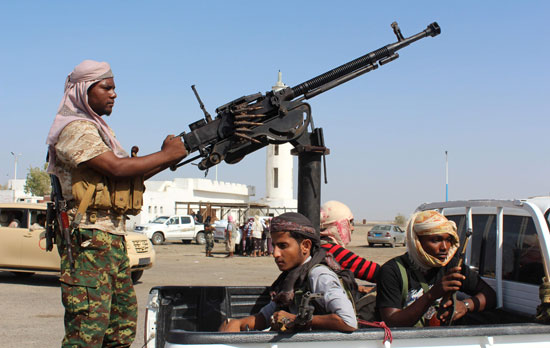 القوات-اليمنية-تبدأ-عملية-فى-الجنوب-ضد-مقاتلى-القاعدة-(6)
