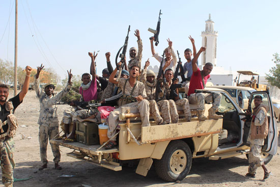 القوات-اليمنية-تبدأ-عملية-فى-الجنوب-ضد-مقاتلى-القاعدة-(11)