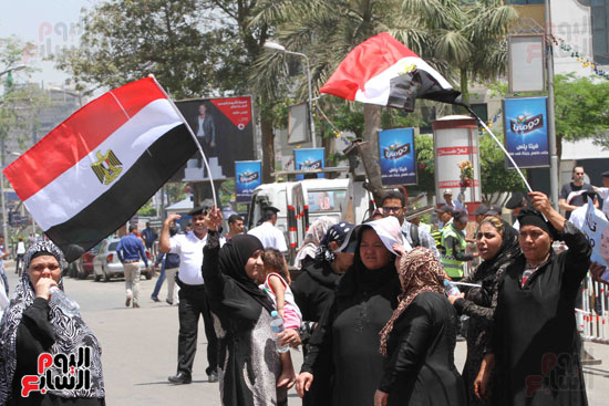 احتفالات المواطنين بذكرى تحرير سيناء (6)
