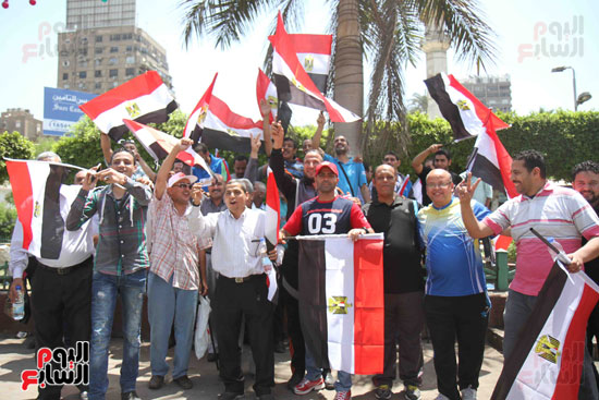احتفالات المواطنين بذكرى تحرير سيناء (8)