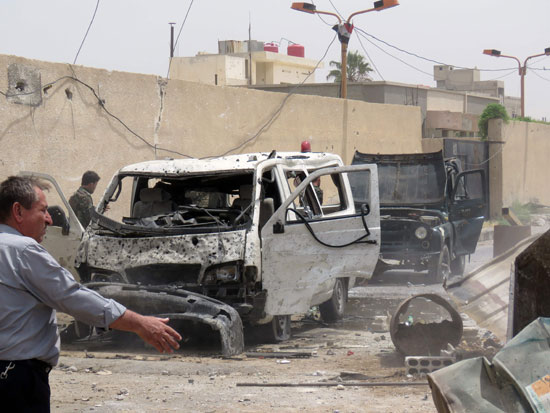 داعش يعلن مسؤوليته عن تفجير سيارة ملغومة فى دمشق (2)