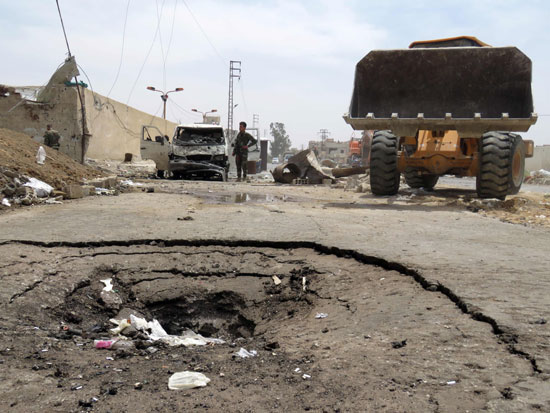 داعش يعلن مسؤوليته عن تفجير سيارة ملغومة فى دمشق (4)