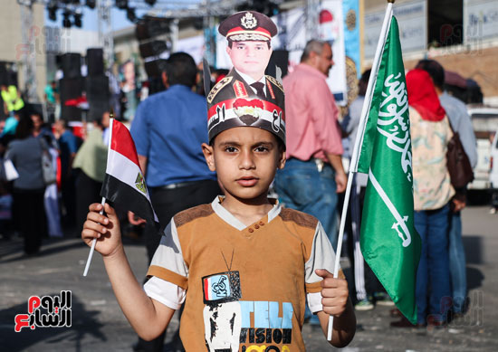 احتفالية بميدان سيدى جابر بمناسبة عيد تحرير سيناء (14)