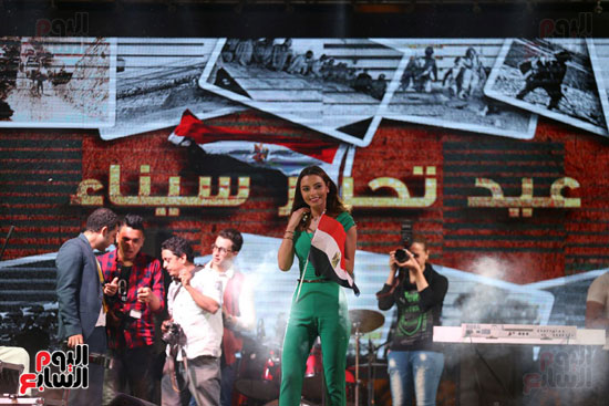 احتفالات تحرير سيناء بميدان عابدين (34)