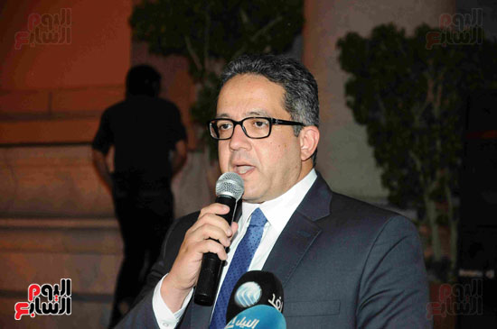 وزير الآثار يفتتح معرض سيناء بالمتحف المصرى (10)