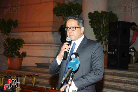 وزير الآثار يفتتح معرض سيناء بالمتحف المصرى (11)
