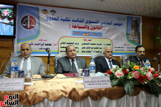 رئيس جامعة طنطايجب اتخاذ إجراءات لسلامة السائح أثناء إقامته فى مصر (2)