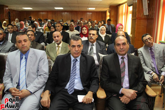 رئيس جامعة طنطايجب اتخاذ إجراءات لسلامة السائح أثناء إقامته فى مصر (3)