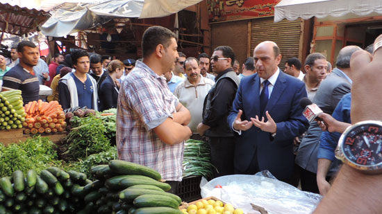 حملة تموينية بأسواق الإسكندرية (2)