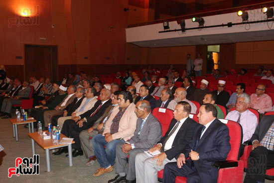 محافظة السويس تنظم حفل تأبين للكاتب الصحفى حسين العشى مؤرخ المقاومة (8)