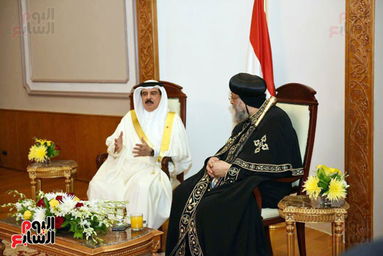 البابا تواضروس وملك البحرين (1)