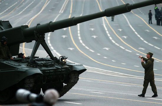 روسيا تستعد لاحتفالات النصر بأقوى وأحدث المعدات العسكرية (5)