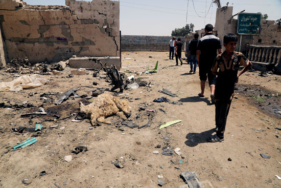 ارتفاع حصيلة انفجار سيارة مفخخة فى بغداد لـ 23 قتيلا و39 جريحا (4)
