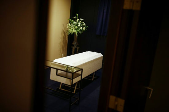 فنادق الجثث فى اليابان (6)