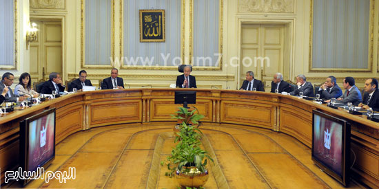 مجلس الوزراء شريف اسماعيل الحكومة (4)