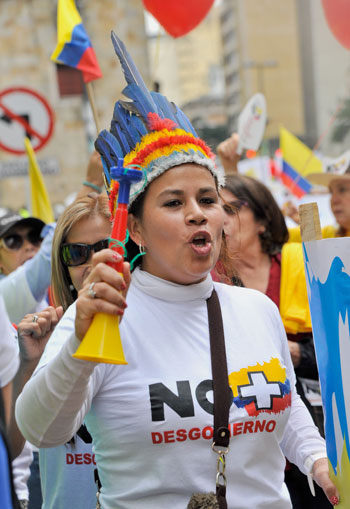 كولومبيا  ضد عملية السلام  (16)
