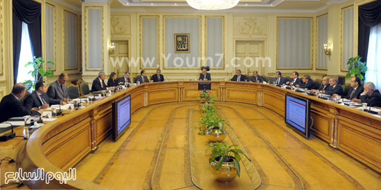اجتماع المجموعه الاقتصاديه مجلس الوزراء (7)
