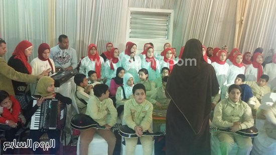 تعليم كفر الشيخ تحتفل بيوم اليتيم وتكرم 150 طفلا (2)