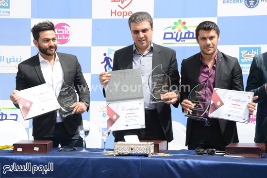تكريم تامر حسني و عمرو الليثي و احمد حسن (24)