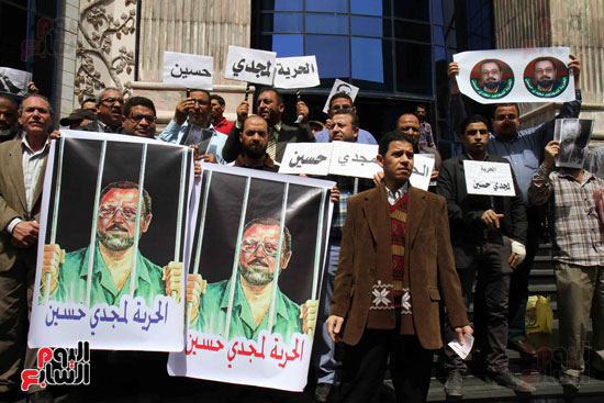 نقابه الصحفيين وقفة احتجاجيه مجدى حسين  (4)
