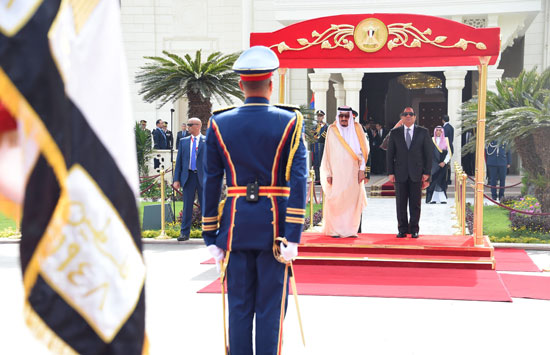 استقبال الرئيس عبد الفتاح السيسى لخادم الحرمين الشريفين (4)