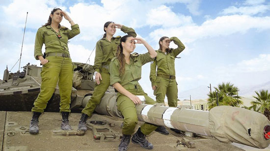 كتيبة-النساء-الإسرائيلية-على-الحدود-المصرية-(2)