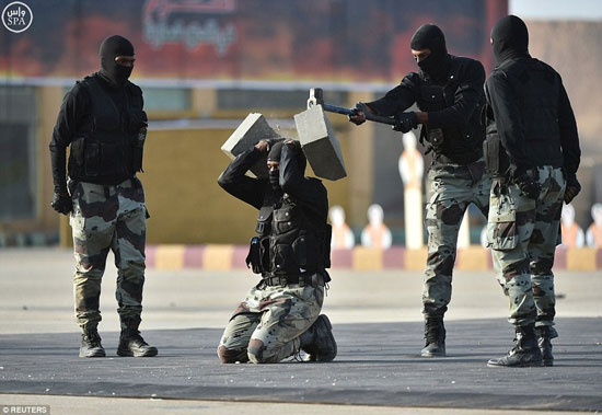 تدريبات-القوات-الخاصة-السعودية-(4)